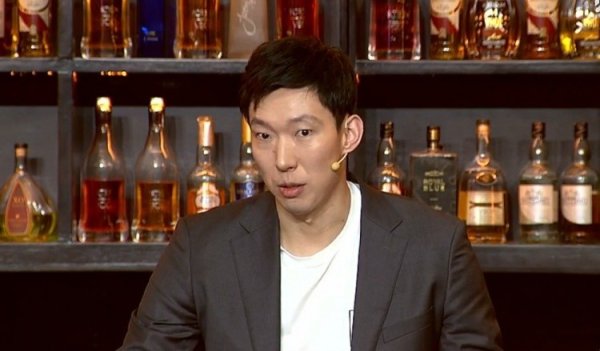 实盘配资平台 周琦：第三节马刺单干太多 经验和心态出问题了 应该多传导球